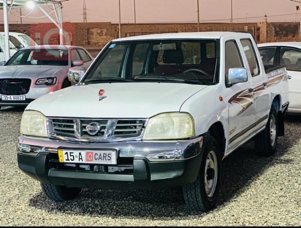 نيسان بيك اب